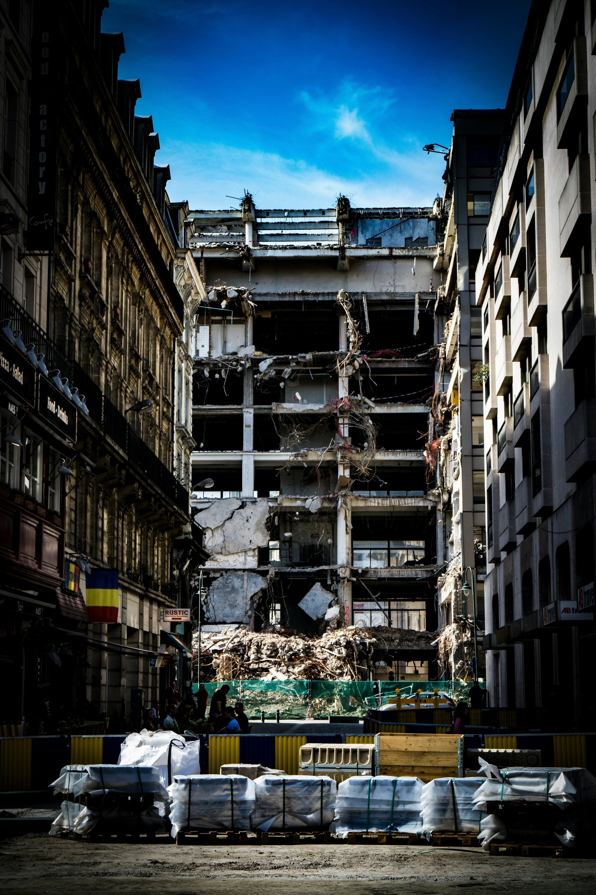 Exploring the Essentials of Urban vs Suburban vs Rural Preparedness