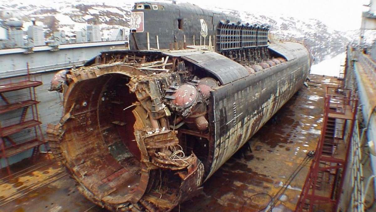Investigating the Chinese Nuclear Submarine Accident