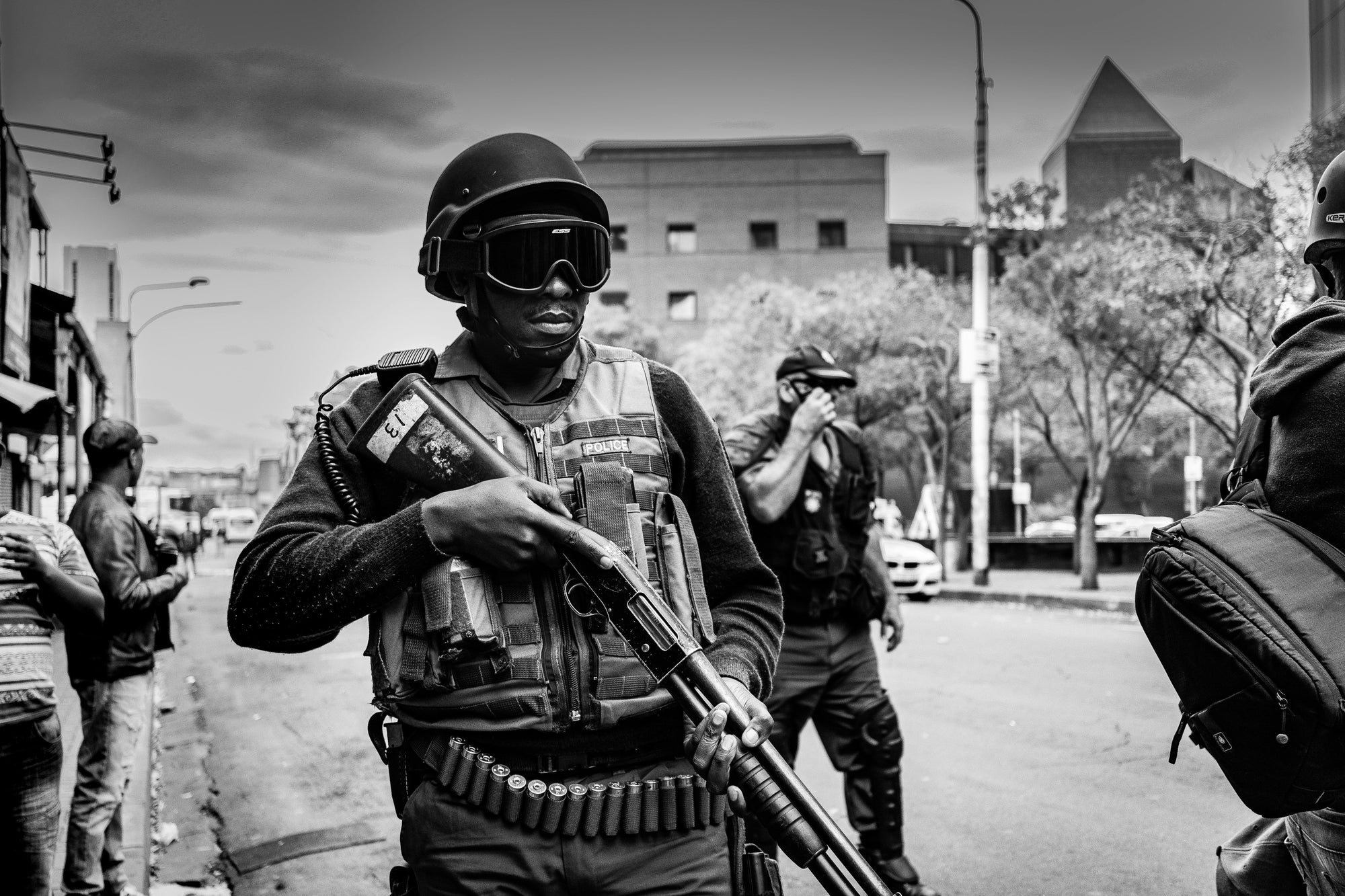 How to Build an Urban Get Home Bag for CBRN Disasters